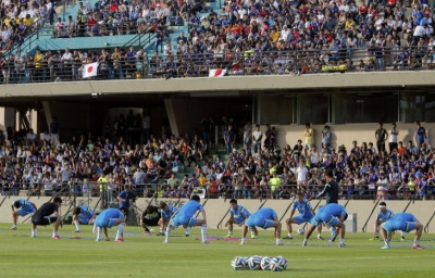 Μουντιάλ 2014: Αποθέωση για Ιαπωνία(video+photos)