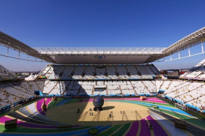 Παγκόσμιο Κύπελλο Ποδοσφαίρου 2014: Αρχίζει η γιορτή (photos+videos)