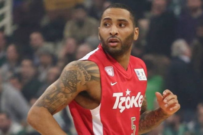 Ολυμπιακός: Σύννεφα για Λο