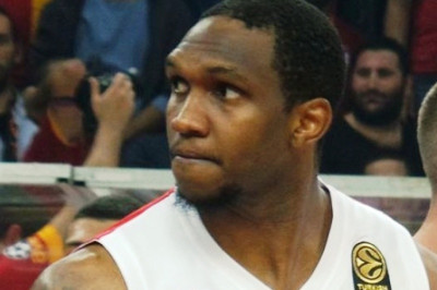 Ολυμπιακός: Πρόωρη ανακοίνωση για Σίμονς (photo)