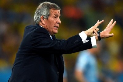 Κολομβία – Ουρουγουάη: Ύμνοι Ταμπάρες για Ροντρίγκες