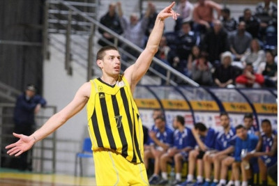 Άρης: Απαντάει ο Πελεκάνος