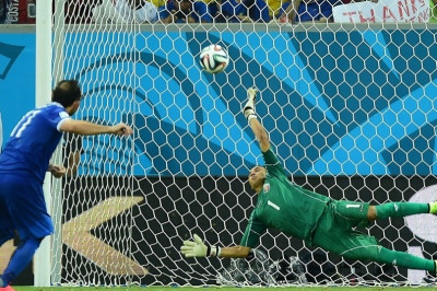 Κόστα Ρίκα – Ελλάδα: Το χαμένο πέναλτι του Γκέκα (video)