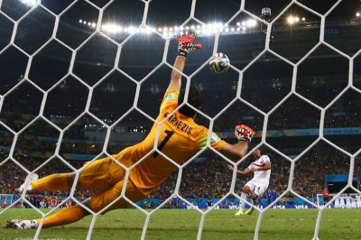 Παγκόσμιο Κύπελλο Ποδοσφαίρου – Φάση των 16: Τα μυστικά των Κοσταρικανών  στα πέναλτι (photos)