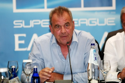 Super League - Αγραφιώτης: «Να ακολουθήσουμε το παράδειγμα της Εθνικής»