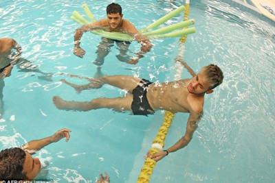 Παγκόσμιο Κύπελλο Ποδοσφαίρου – Φάση των 16:Πλακίτσες στο νερό για «σελεσάο»(photos)