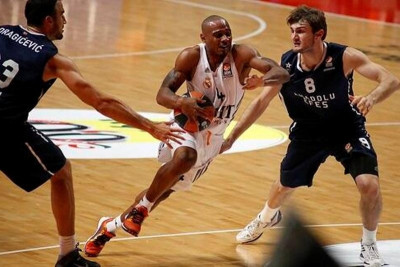 Αναντολού Εφές: Ανακοίνωσε Ντρέιπερ