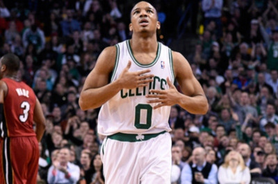 Μπόστον Σέλτικς: «Έκλεισαν» τον Μπράντλεϊ