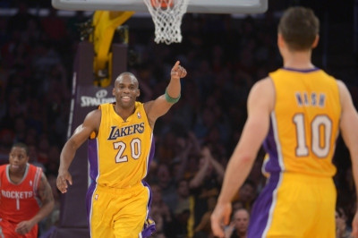 Ντιτρόιτ Πίστονς: Απέκτησαν Μικς και Μάρτιν