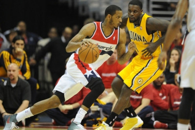 Ουάσινγκτον Ουίζαρντς: Βιάζονται με Αρίζα