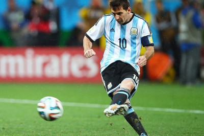 Παγκόσμιο Κύπελλο Ποδοσφαίρου 2014 – Ημιτελικοί: Δάκρυα χαράς για Μέσι! (video)