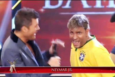 Παγκόσμιο Κύπελλο Ποδοσφαίρου 2014 – Ημιτελικοί: Κορόιδεψαν Νεϊμάρ οι Αργεντινοί (video)