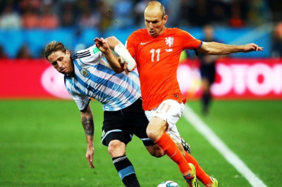 Παγκόσμιο Κύπελλο Ποδοσφαίρου 2014 – Ημιτελικοί: Περήφανος ο Ρόμπεν