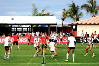 Παγκόσμιο Κύπελλο 2014 – Τελικός: Έπαιξαν ποδοβόλεϊ στη Γερμανία (photos)