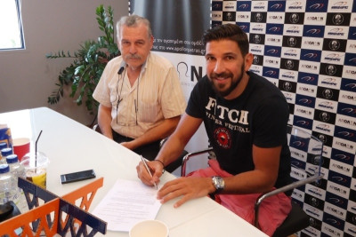 Απόλλωνας Πατρών: Υπέγραψε ο Μπατής (photos)