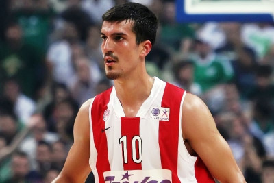 Κέσελ: «Χάρηκα για το Ολυμπιακός-Ερυθρός Αστέρας»