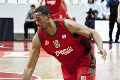 Ολυμπιακός: «Άρνηση Κουμπάν για Μπράουν»