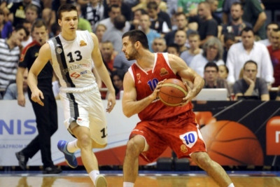 Λάζιτς: «Αδερφική ομάδα ο Ολυμπιακός»