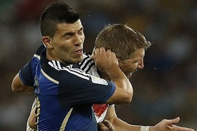 Παγκόσμιο Κύπελλο Ποδοσφαίρου 2014 - Τελικός: Τα ξεχωριστά παπούτσια Σβαϊνστάιγκερ και Μέσι (photos)