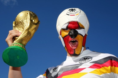 Παγκόσμιο Κύπελλο Ποδοσφαίρου: Η αστεία διάσταση του Μουντιάλ (videos)