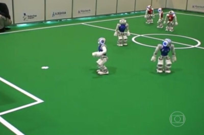 RoboCup 2014: Οι... Μέσι των ρομπότ! (photos+videos)