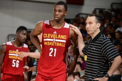 Μινεσότα Τίμπεργουλφς: Έρχεται καλή πρόταση από «Καβς» για Λοβ