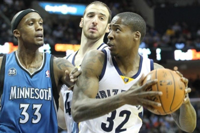 Λος Άντζελες Λέικερς: Πήραν Ντέιβις, αναβολή με Σκοτ