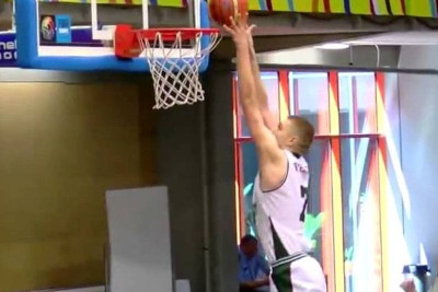 Άρης: Δεν κάθεται ο Βεζένκοφ