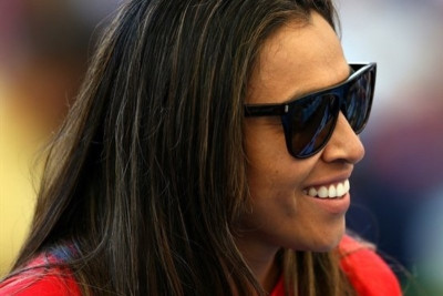 Ρόζενγκαρντ: Συμφωνία με Μάρτα! (video)