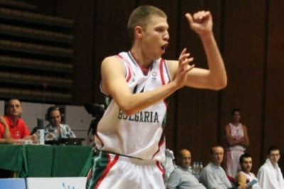 Άρης: Αλλάζει εκπρόσωπο ο Βεζένκοφ