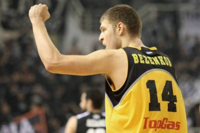 Άρης: Προς παραμονή ο Βεζένκοφ