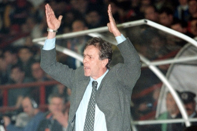 Στα… απαράδεκτα χνάρια του Γιάννη Ιωαννίδη (videos)