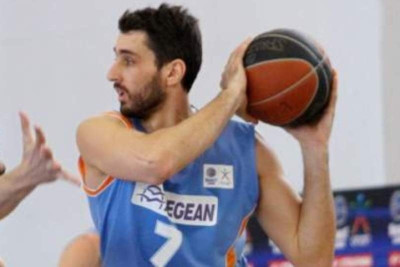 Γεωργαλής: «Τιμή και δόξα στον τεράστιο Σαρούνας» (photo)