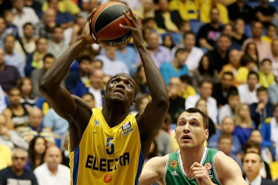 Αρμάνι Μιλάνο: Ανακοίνωσε Σον Τζέιμς