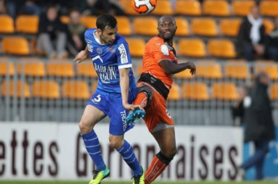 Δύο καλοπληρωμένα διπλά στη Β’ Γαλλίας