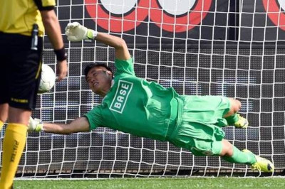 Σταντάρ Λιέγης: Μετριόφρων ο Καβασίμα παρά το μέλι από Λουζόν