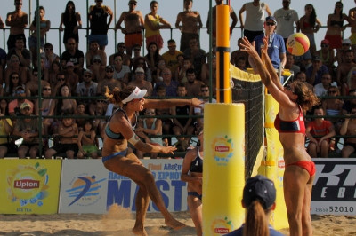 Μπιτς Βόλεϊ: «Χρυσές» οι Αρβανίτη/ Τσιαρτσιάνη