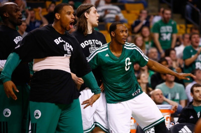 Μπόστον Σέλτικς: «Ξεφορτώνονται» Μπόγκανς, Τζόνσον και Μπαμπ