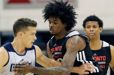 Τορόντο Ράπτορς: Επίσημα οι Νογκέιρα και Τσέρι