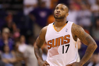 Φίνιξ Σανς: Απολογήθηκε ο Τάκερ