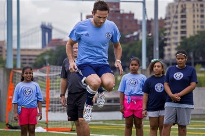 Ανακοίνωσε Λάμπαρντ η Μάντσεστερ Σίτι