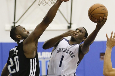 Μέμφις Γκρίζλις: Πριμ… πάχους για Άνταμς