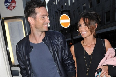 Βόλτα στο Μάντσεστερ για Λάμπαρντ και τη σύντροφο του (photos)