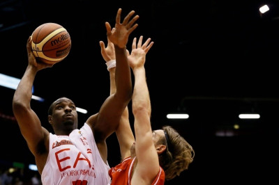 Τραμπζονσπόρ: «Έκλεισε» Λαουάλ