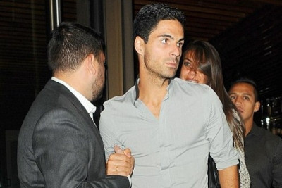 Άρσεναλ: Ξεσάλωσαν με τις γυναίκες τους (photos)