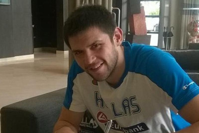 Χιούστον Ρόκετς: Υπέγραψε ο Παπανικολάου (photo)