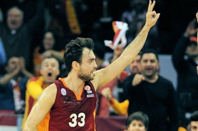 Γαλατάσαραϊ: Έμεινε ο Αρσλάν