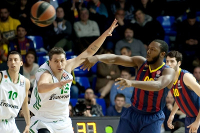 Μπαρτσελόνα: Αποχωρεί για Κίνα ο Πιούλεν