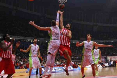 Μπάγερν: Κοντά σε Στίματς