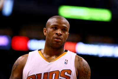 Φίνιξ Σανς: Τρεις αγωνιστικές στον Τάκερ